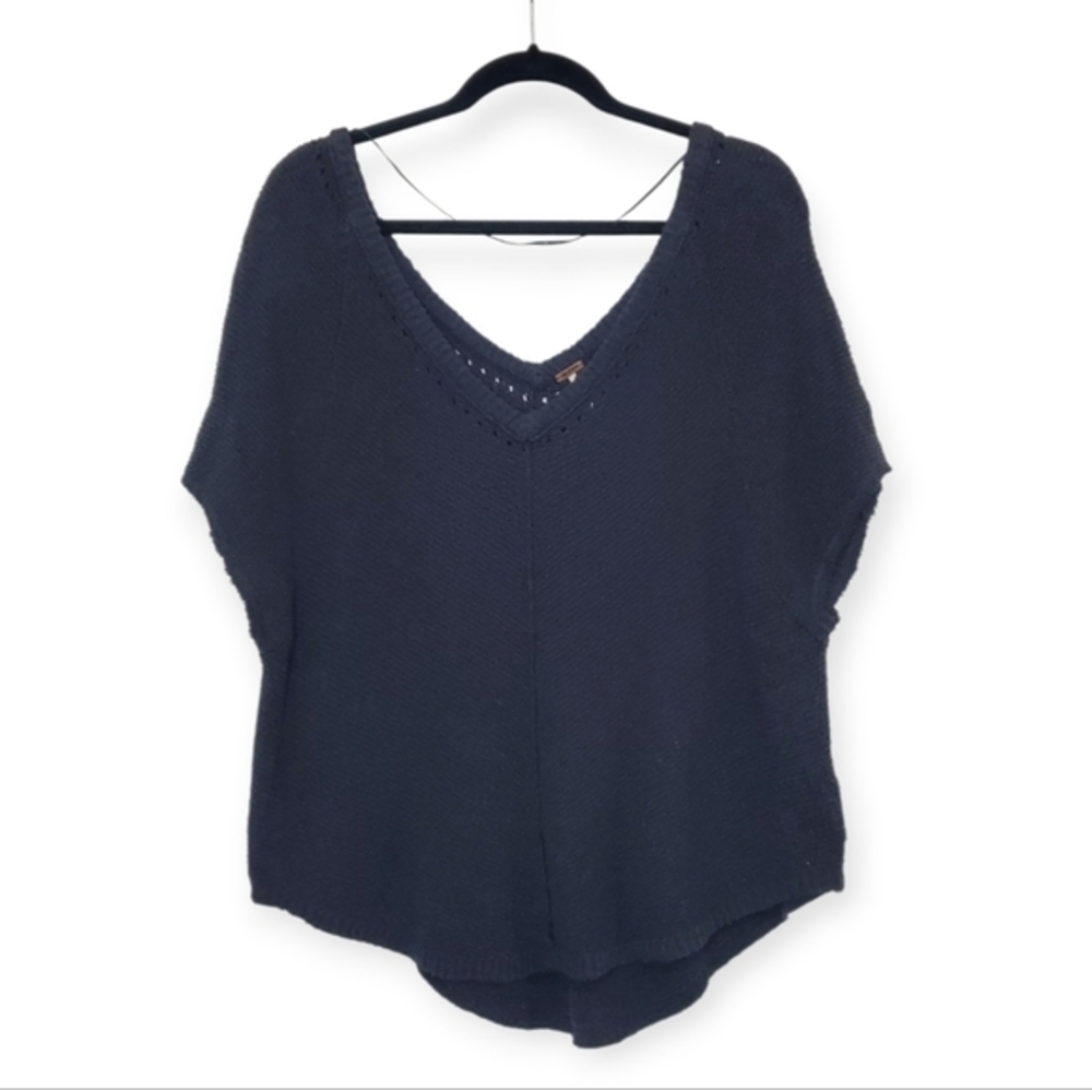 Free People Black V-Neck Knit Top